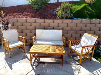 Patio Conversation Set – Solid Wood (5-Piece)