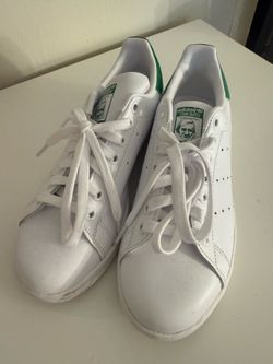 Adidas Stan Smith Sneakers – White/Green – Women’s Size 7 – Never Used