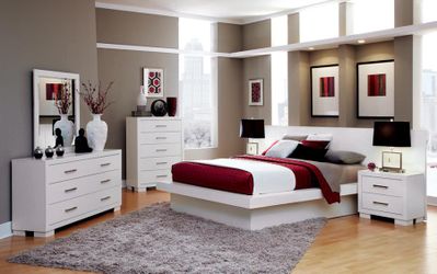 4PC QUEEN BEDROOM SET: QUEEN BEDFRAME, DRESSER, MIRROR, NIGHTSTAND--JESSICA COLLECTION