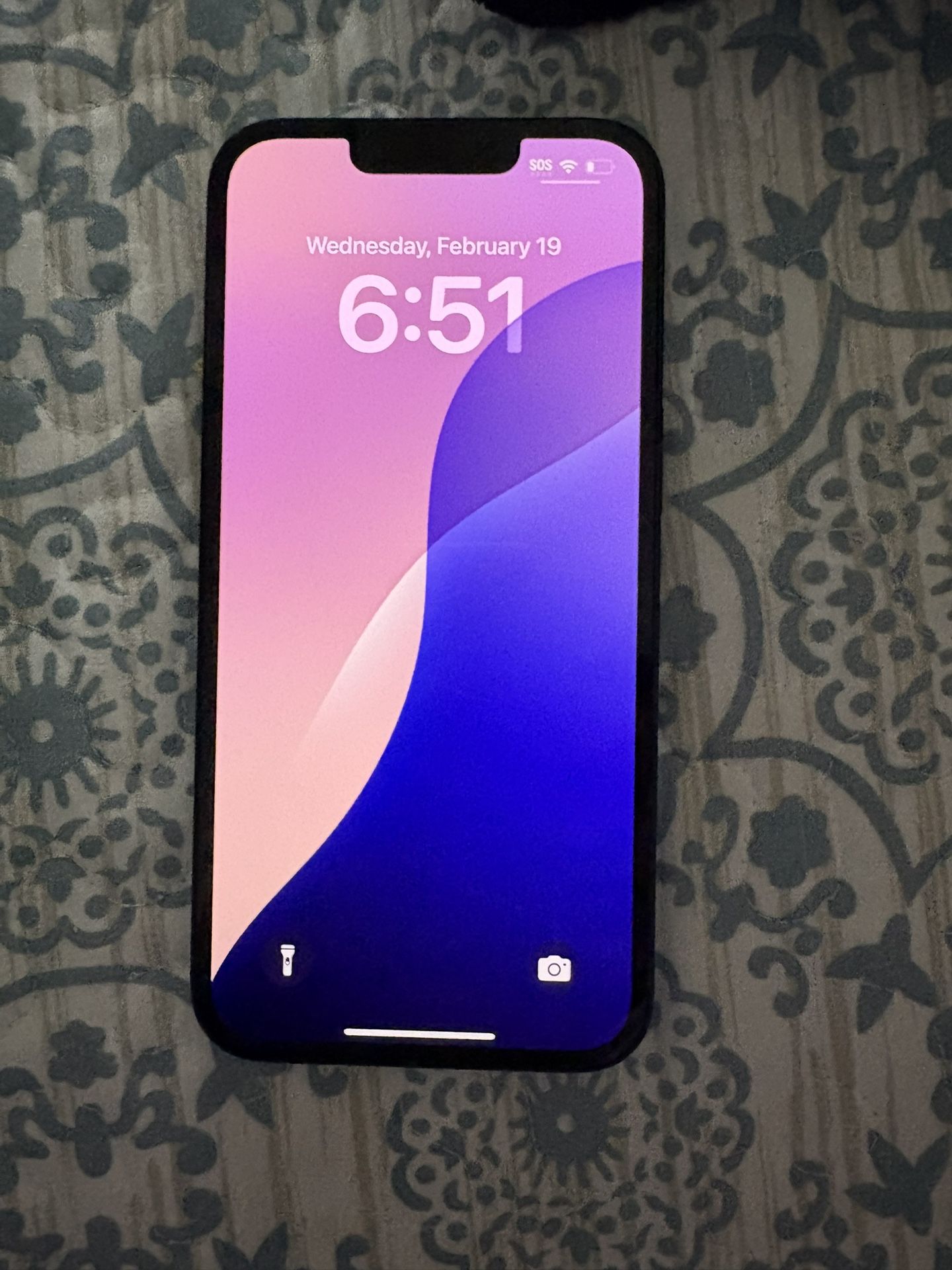 iPhone 13