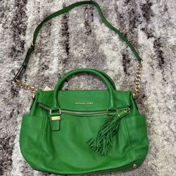 BRAND NEW MICHAEL KORS PURSE