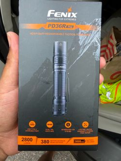 FENiX LIGHTING FOR EXTREMES PD36R Pro HEAVY-DUTY RECHARGEABLE TACTICAL FLASHLIGHT