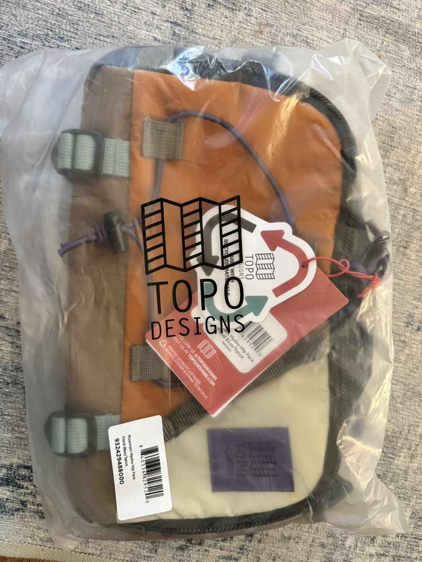 NEW Mountain Hydro Hip Bag By Topo Designs - In Original Packaging