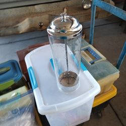 Disinfectant Comb Holder 10$ OBO 