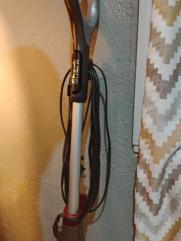 Shark Genius Steam Mop