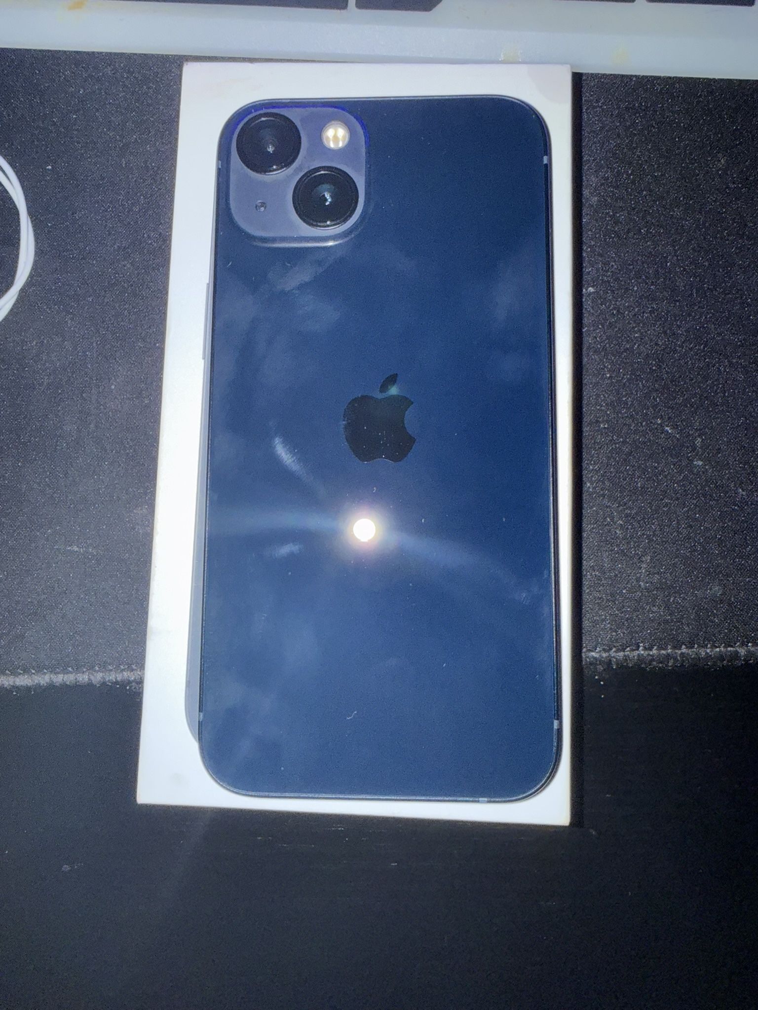 iPhone 13 (Locked To Metro By T-Mobile)