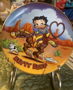 Betty Boop Numbered Collector Plate With Wall Hanger 