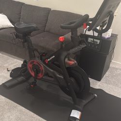 Peloton Bike