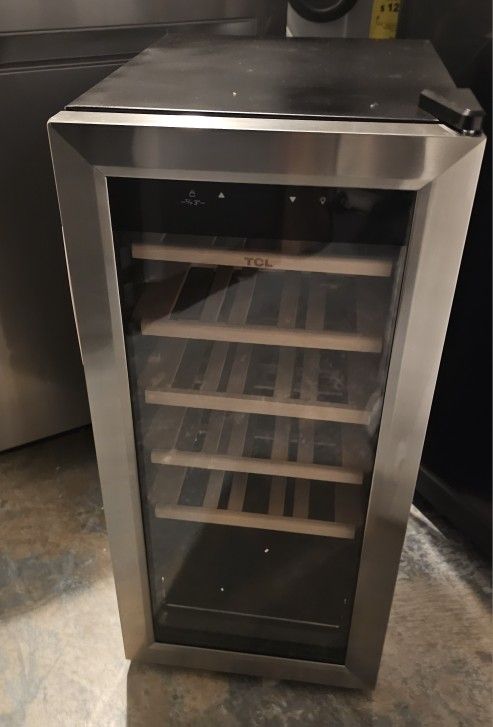 STAINLESS STEEL FREESTANDING WINE COOLER.....18 BOTTLES....$ 150