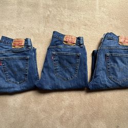 Levi’s Men’s 559 Relaxed Straight Jeans Steely Blue Medium Wash 33x32 Never Worn