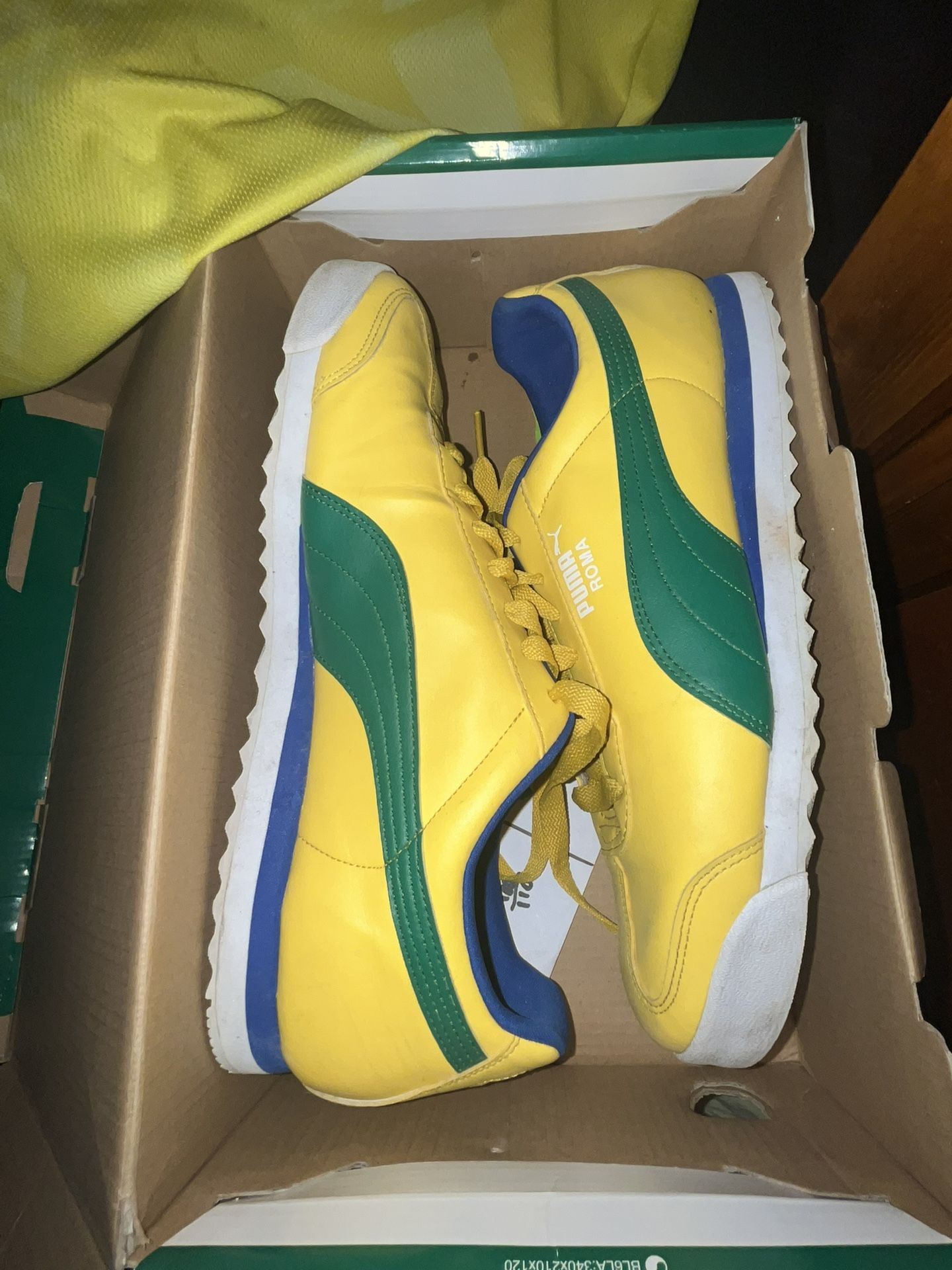 Puma Roma Size 12 