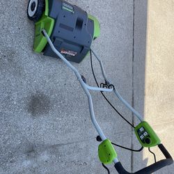 greenworks electric dethacher