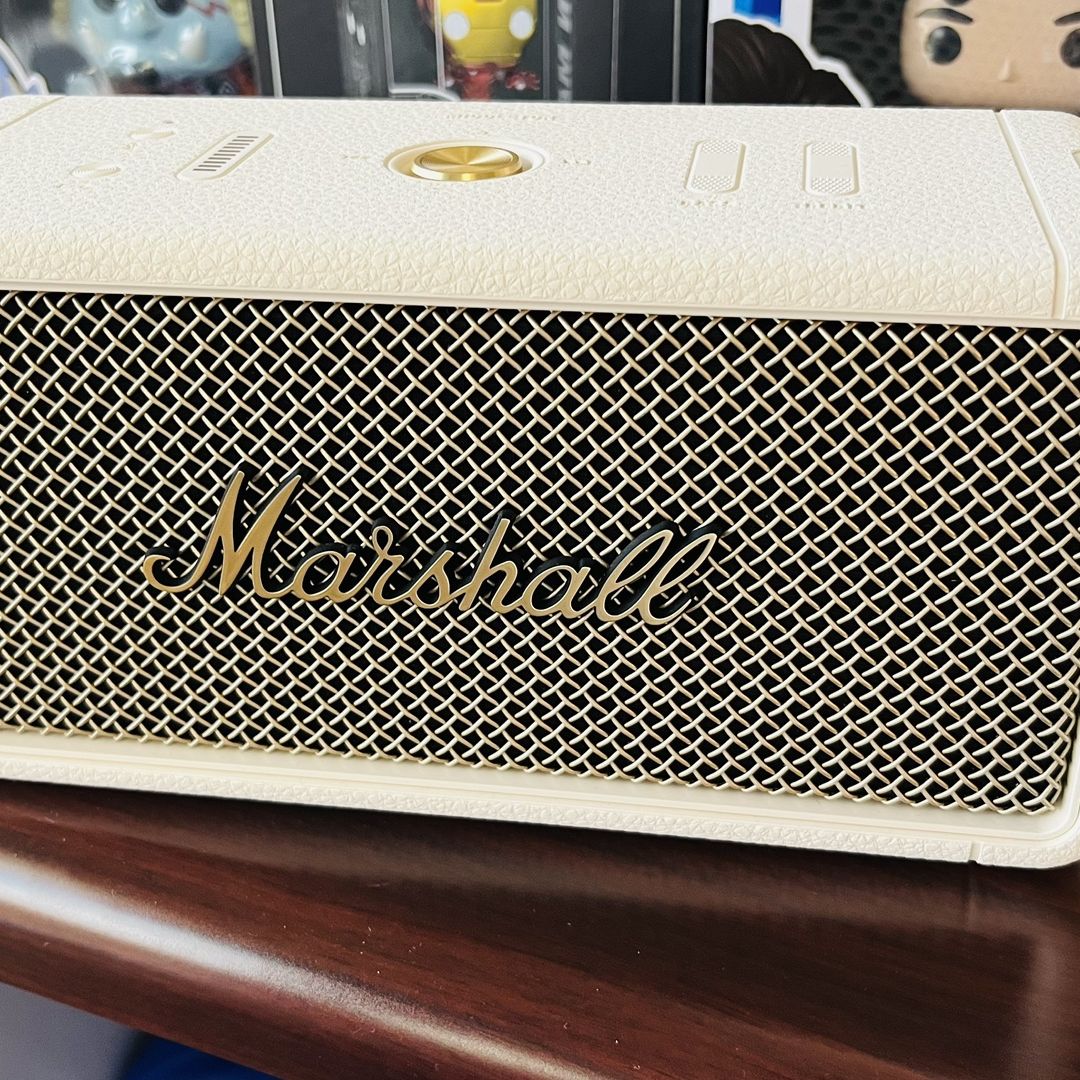 Marshall Middleton Bluetooth Speaker