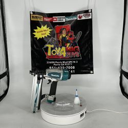 Makita Pneumatic 16-Gauge 7/16 in.Medium Crown Stapler