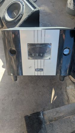 Davinci 10 Sub Box With Amp