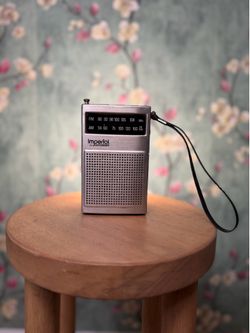 Vintage Imperial Radio Fm & Am