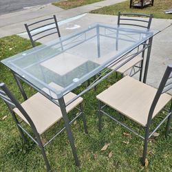 Table With 4 Chairs