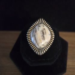 Genuine  Large Jasper Ring  ( Barse )
