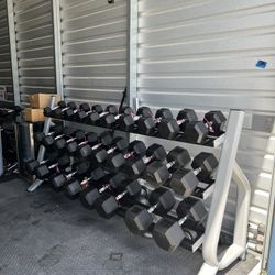 New pair of 10,15,20,25,30,35,40,45,50,55, 60,70,80,90lb Rubber Hex Dumbbell Set with Rack $1725