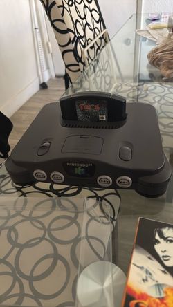 Nintendo 64 Bundle Golden Eye 007