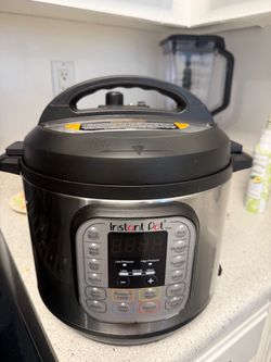 Instant Pot Duo 7-in-1 6 Qt Multi-Cooker – Never Used