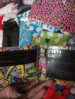Duct tape wallets and billfolds