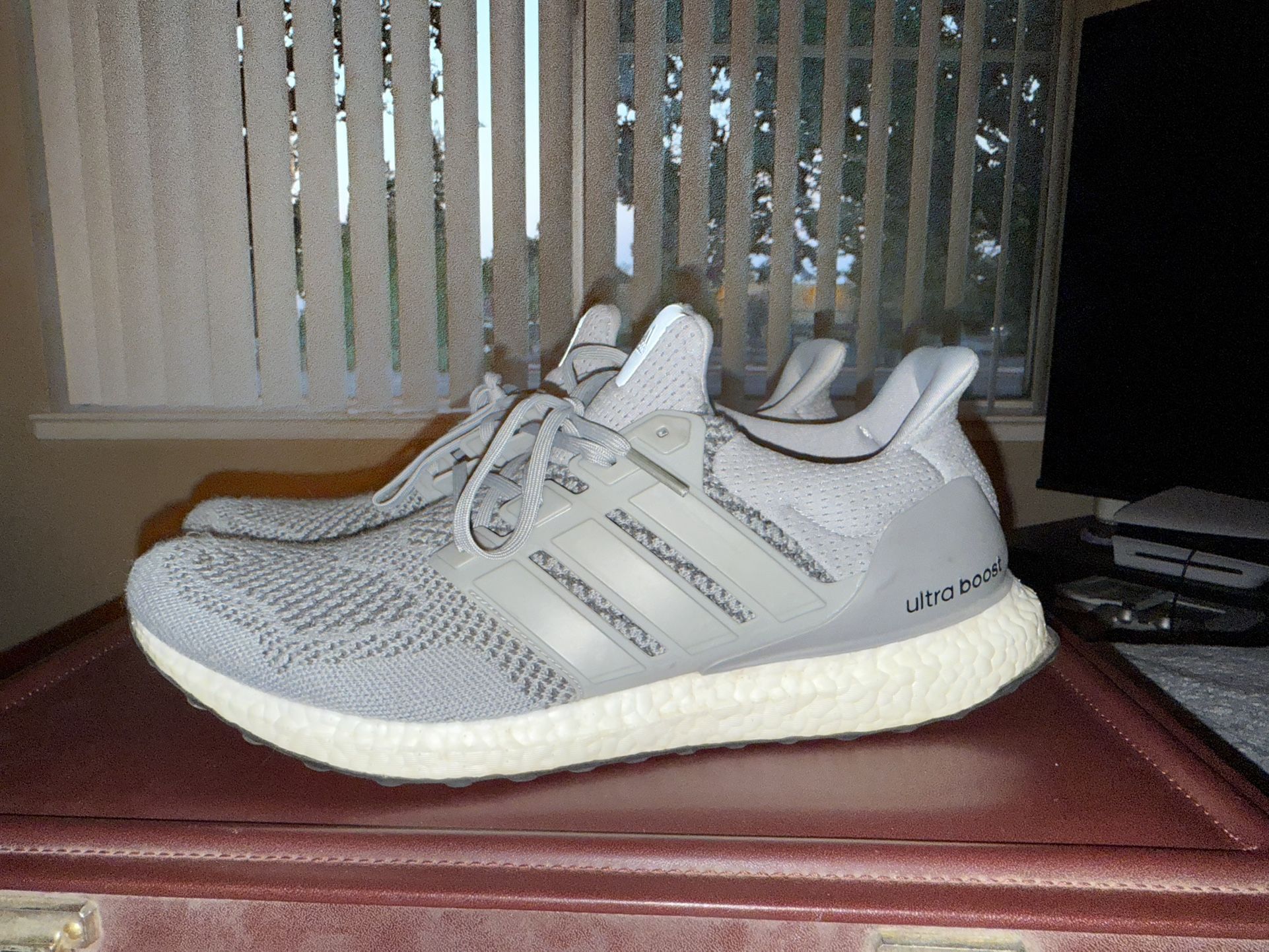 Adidas UltraBoost 1.0 "Grey White Black" Size 13.5