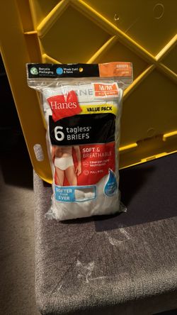 Men’s Hanes Tagless Briefs