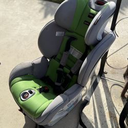 Graco Car seat 