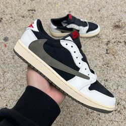 Jordan 1 travis scott olive