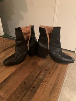 Free People Nicola Leather Ankle Boot - Size 7 American/38 European