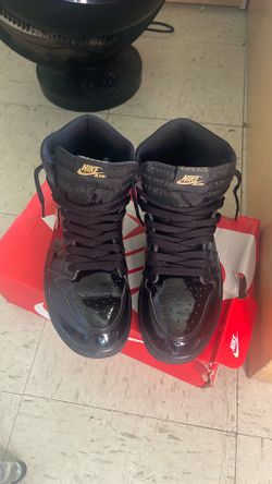 Retro Jordan 1s Authentic * SIZE 10.5 MENS US*
