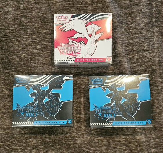 White Flare Black Bolt 3x (Read Description)