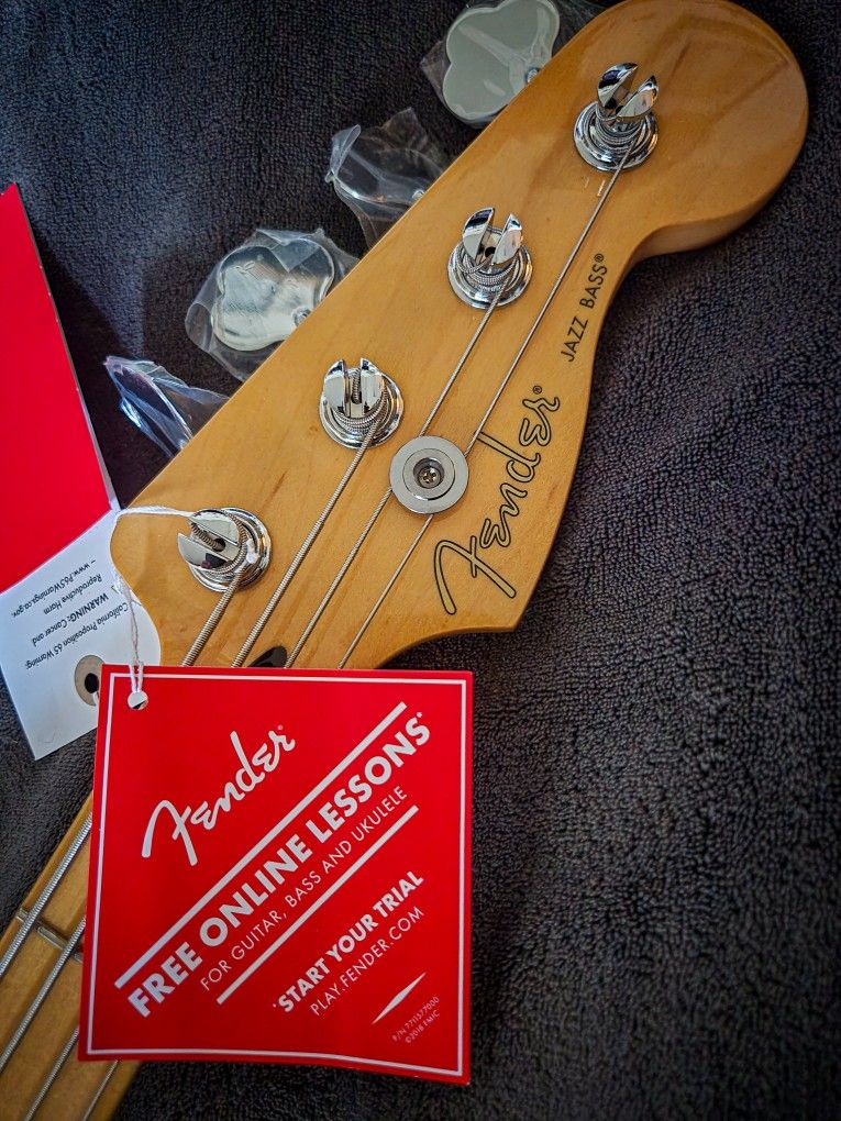 Fender player 2 modded series jazz bass new maple fingerboard 3 color sunburst 4 string guitar
