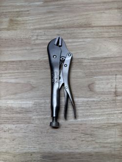 Curved Jaw Locking Pliers