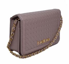 Brand New! 💕👜💗 BEBE 💗👜💕Taffy Crossbody bag with gold chain