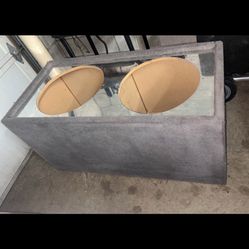 Solid 18” Subwoofer Speaker Box