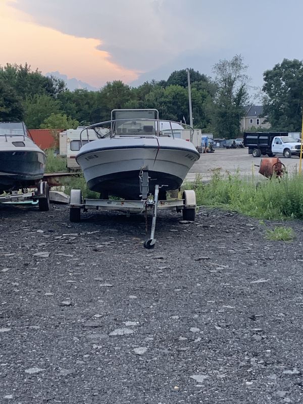 18 ft center console for sale boat motor trailer