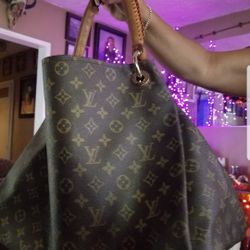 Louis Vuitton Bag