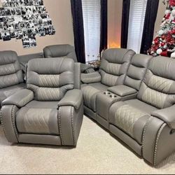 NEW RECLINING SOFA AND LOVESEAT WITH RECLINER INCLUDING FREE DELIVERY PRICE IS FIRM
