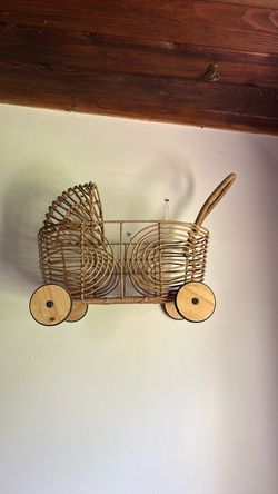 Basket decor