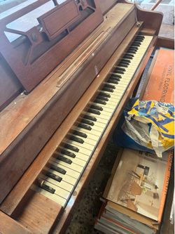Vintage antique Janssen piano