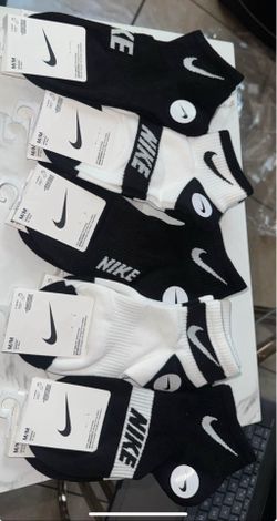Women’s socks
