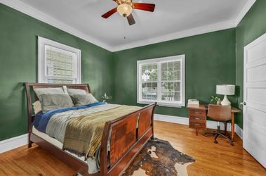 Beautiful MCM queen size bed