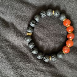 Black Lava, Red jaspar 10 Mm Bracelet