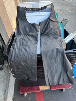 Adjustable Waist Leather Chaps. 