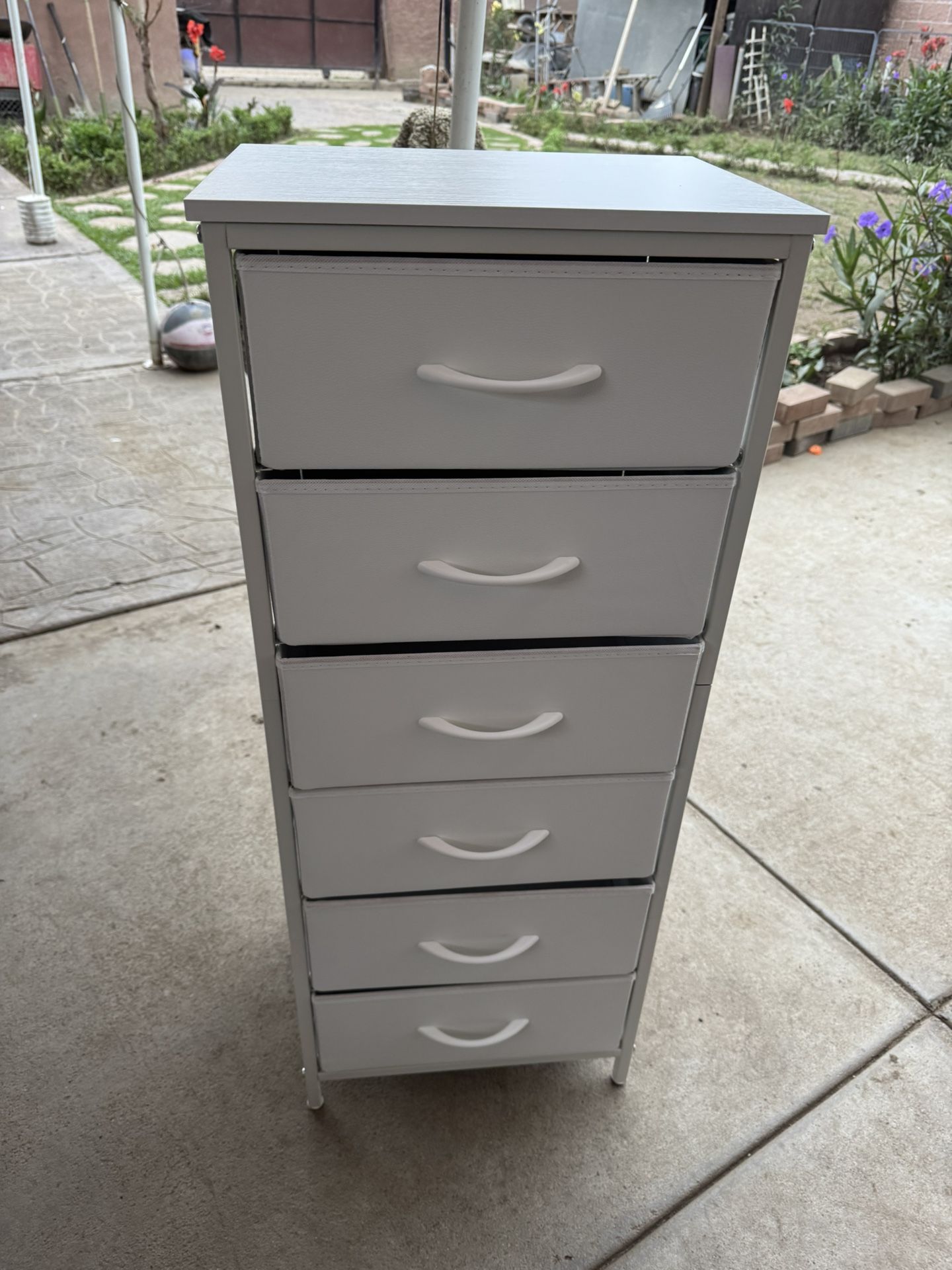 Fabric Dresser