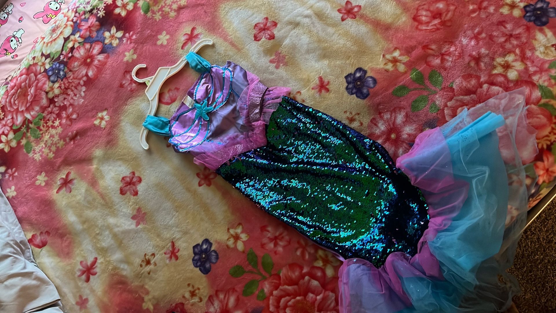 Ariel costume