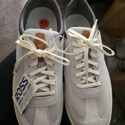 Men Shoes Size 11 New 