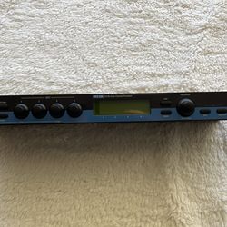 The item in the image is a Lexicon MPX 500 24-Bit Dual Channel Processor